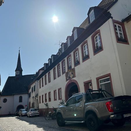 Ferienwohnung Im Stadionischem Hof Walluf Luaran gambar