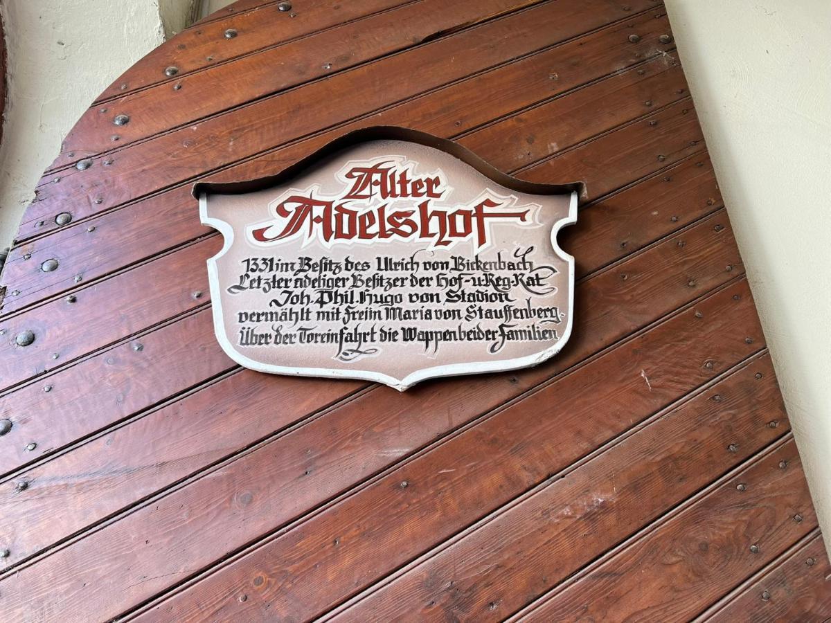 Ferienwohnung Im Stadionischem Hof Walluf Luaran gambar